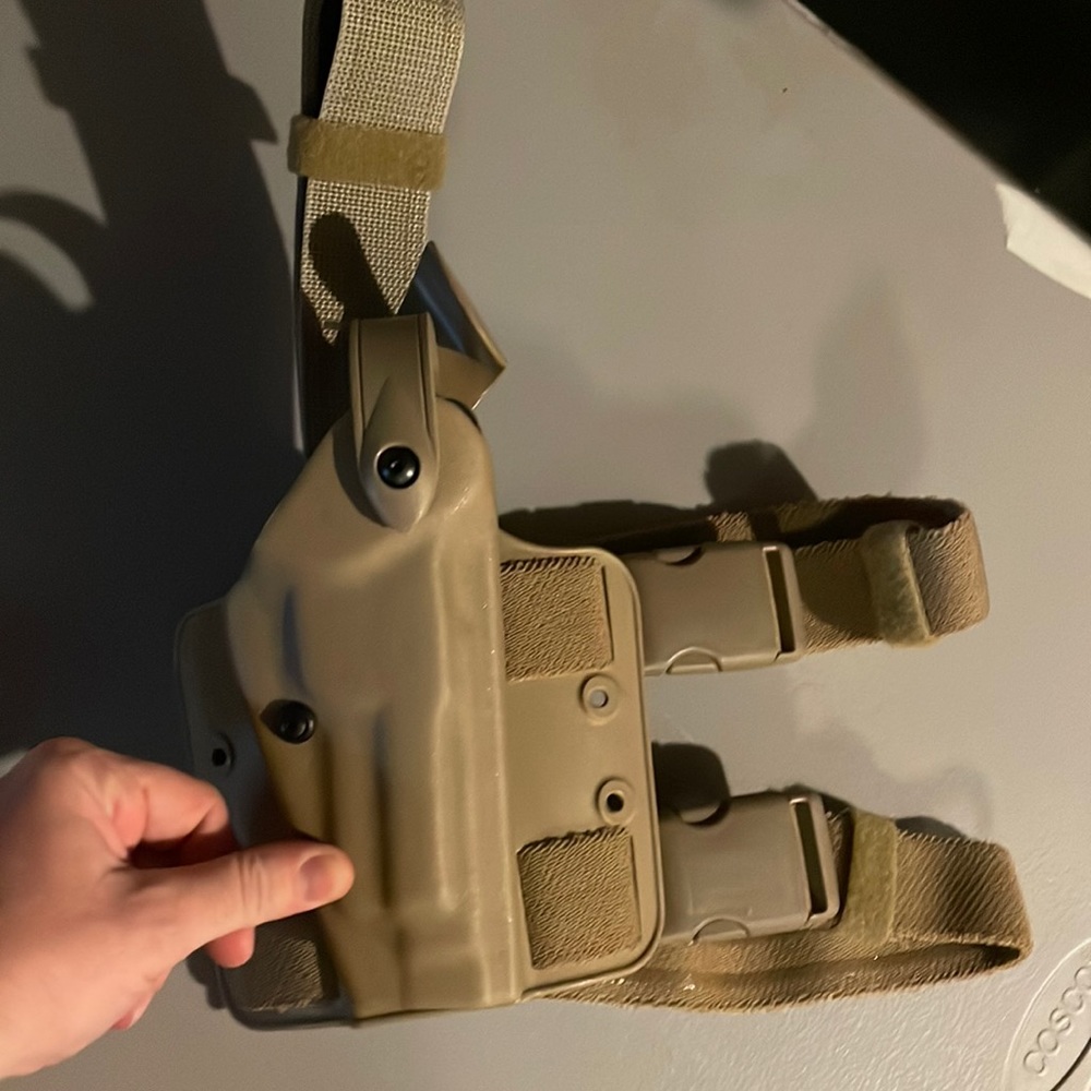 Safariland Beretta 92 Holster
